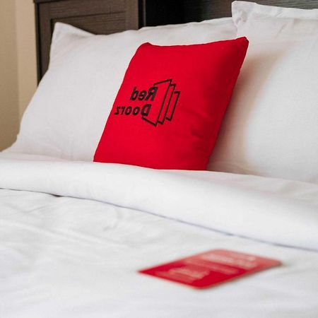 เรดดอร์ซ แอต จาลัน บริกเจนด์ คาตัมโซ เมดัน 2 Hotel เมดาน ภายนอก รูปภาพ